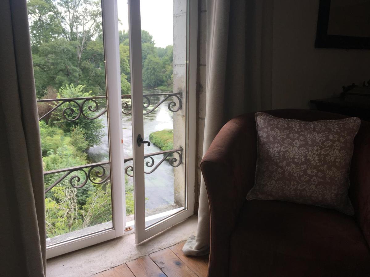 Bed and Breakfast Le Moulin De Cors Oulches Экстерьер фото